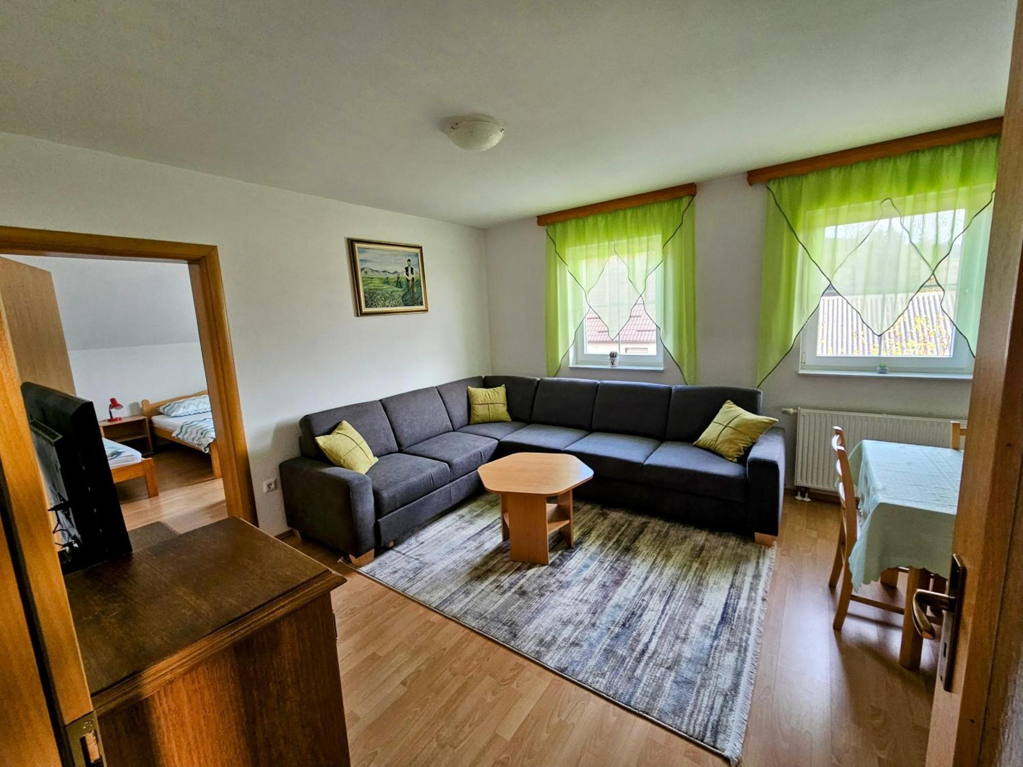 Apartman M. Rados クープレス エクステリア 写真